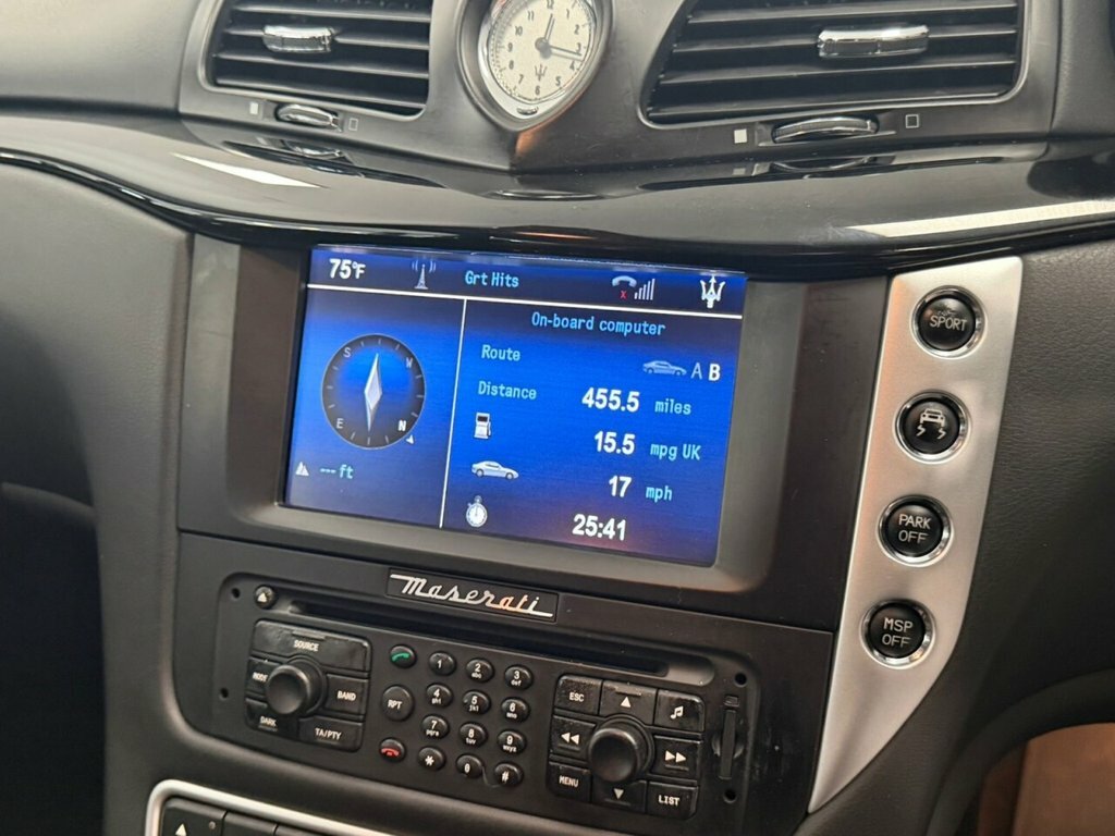 Maserati GranTurismo V8 Grey #30