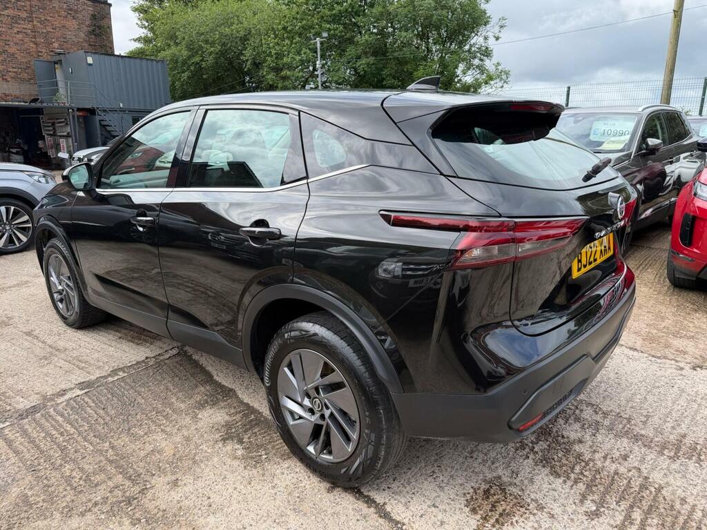 Nissan Qashqai Suv 1.3 Dig-t Mhev Acenta Premium Xtron Euro 6 S BJ22XWA Black #4