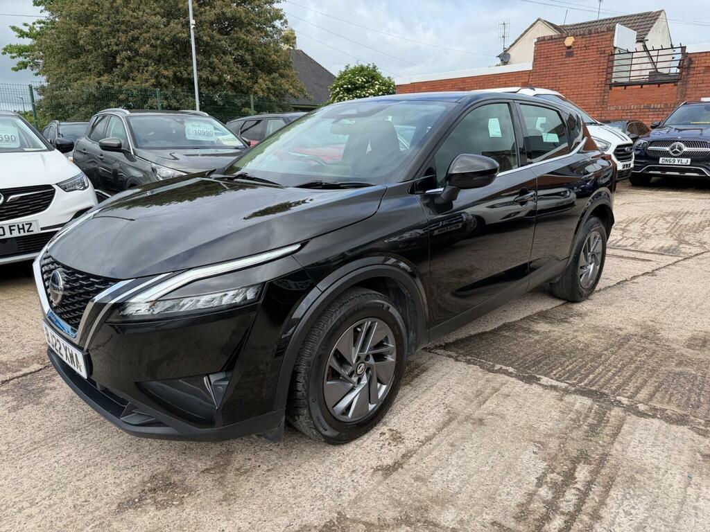 Nissan Qashqai Suv 1.3 Dig-t Mhev Acenta Premium Xtron Euro 6 S BJ22XWA Black #3