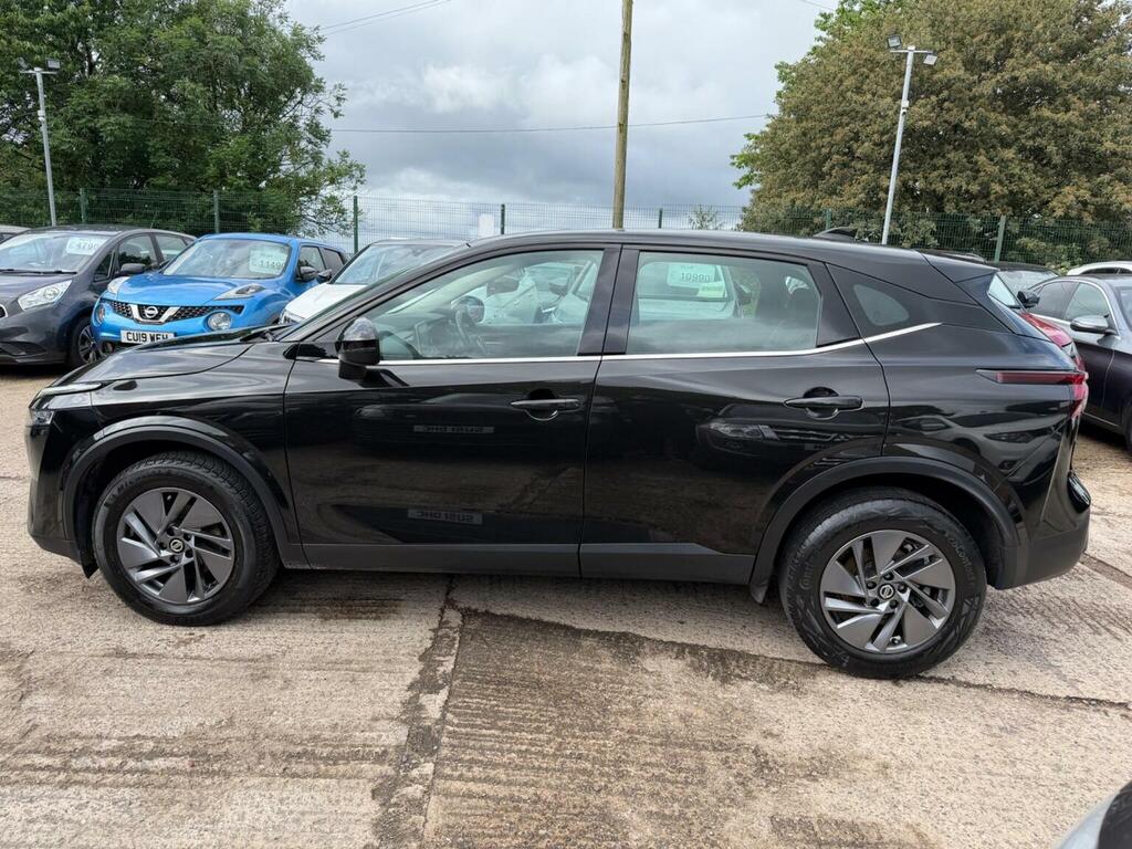 Nissan Qashqai Suv 1.3 Dig-t Mhev Acenta Premium Xtron Euro 6 S BJ22XWA Black #5