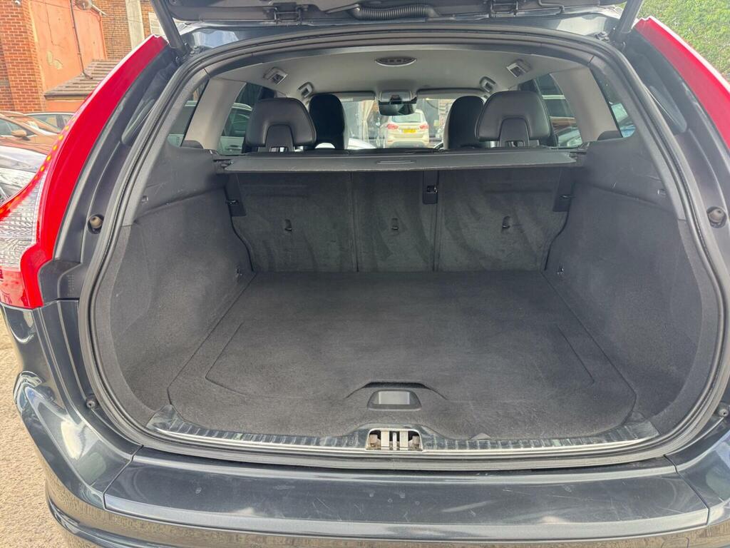 Volvo XC60 D5 220 Se Lux Nav Awd Geartronic  #31