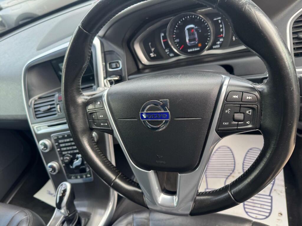 Volvo XC60 D5 220 Se Lux Nav Awd Geartronic  #18