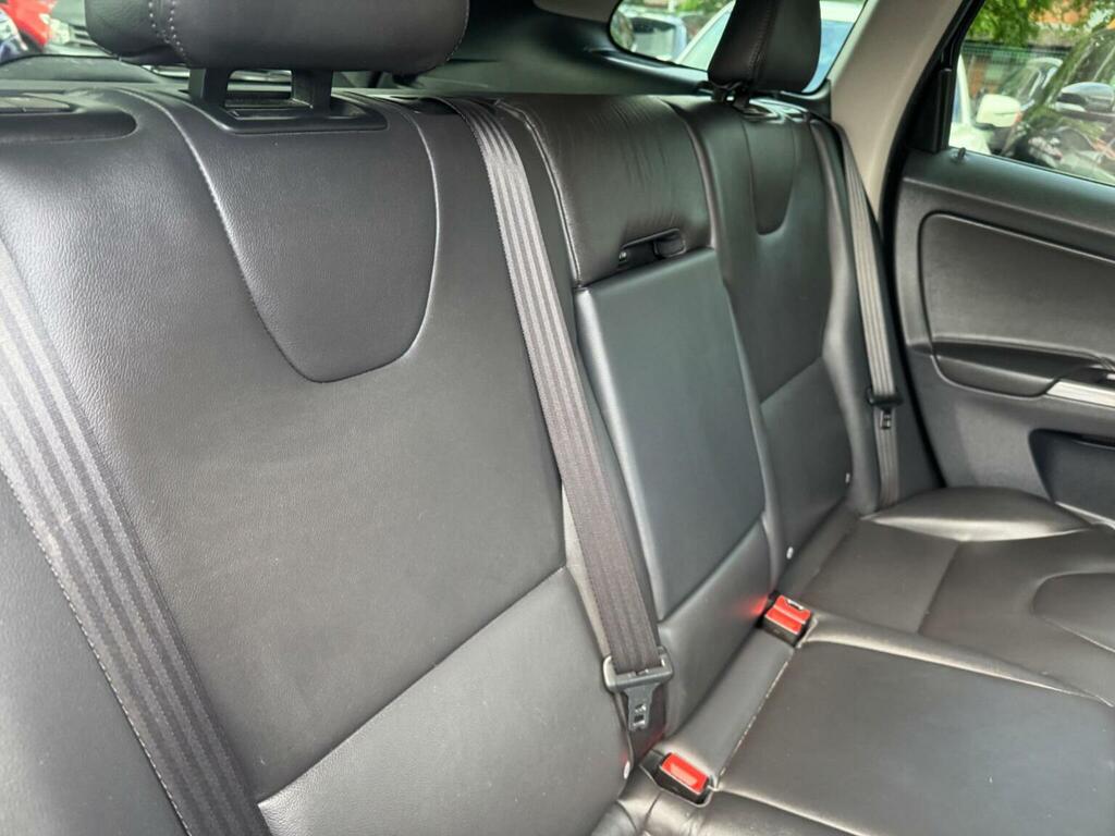 Volvo XC60 D5 220 Se Lux Nav Awd Geartronic  #25