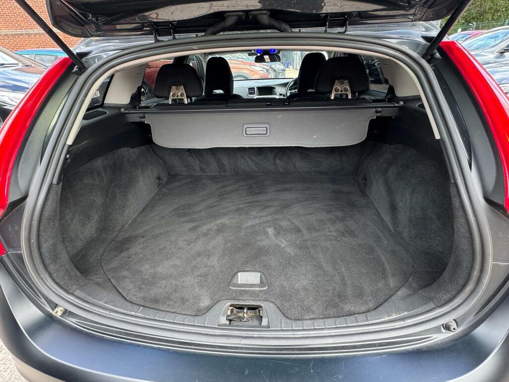 Volvo V60 D2 R-design Lux Nav Blue #28