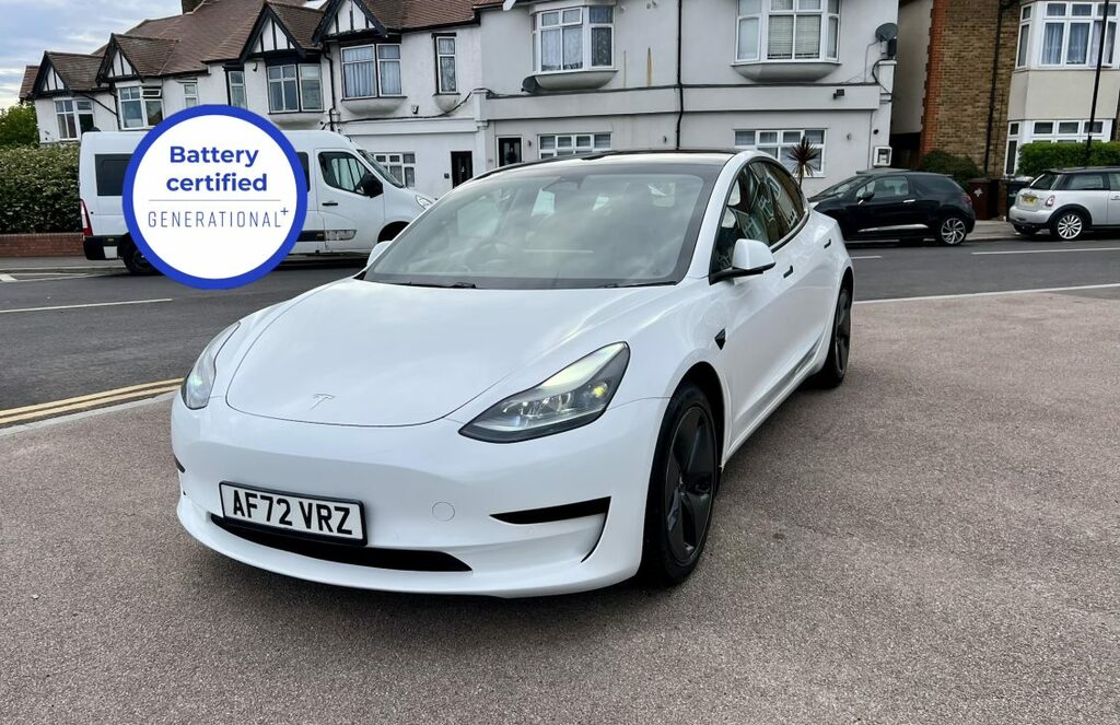 Tesla Model 3 Saloon White #2