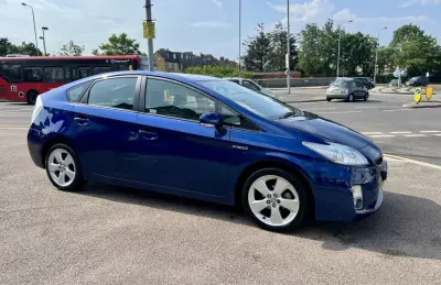 Toyota Prius 1.8 Vvt-h Cvt Euro 5 Ss Blue #4