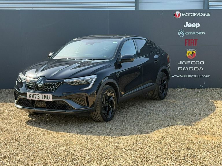 Renault Arkana 1.6 E-tech Fhev 145 Esprit Alpine Black #3