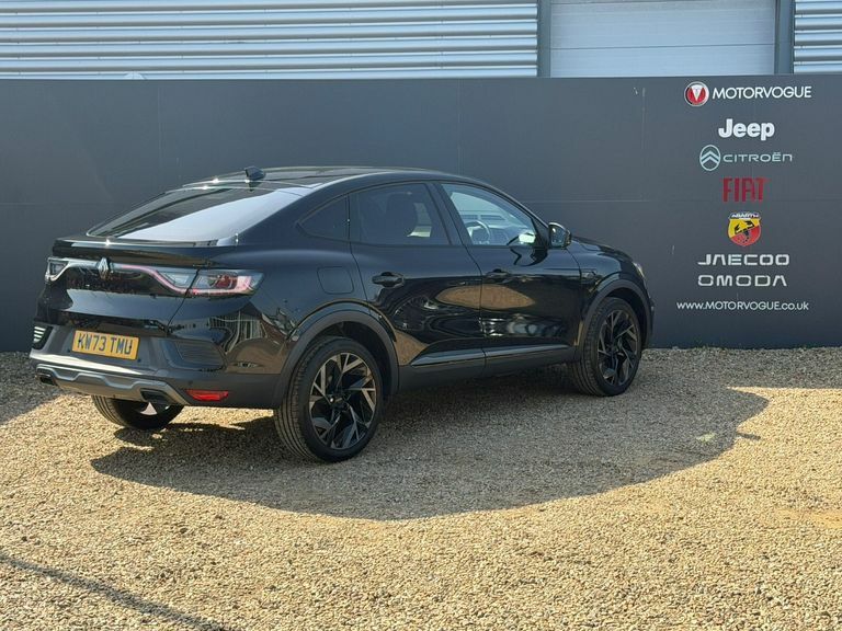 Renault Arkana 1.6 E-tech Fhev 145 Esprit Alpine Black #5