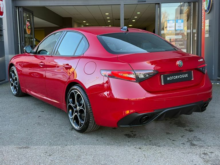 Alfa Romeo Giulia 2.0 Turbo Sprint Red #4