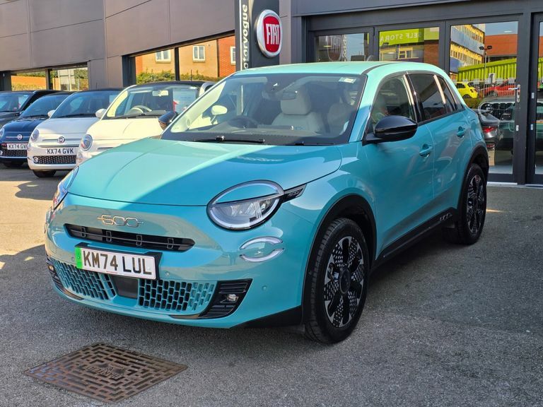 Fiat 600e 115Kw La Prima 54Kwh KM74LUL Blue #2