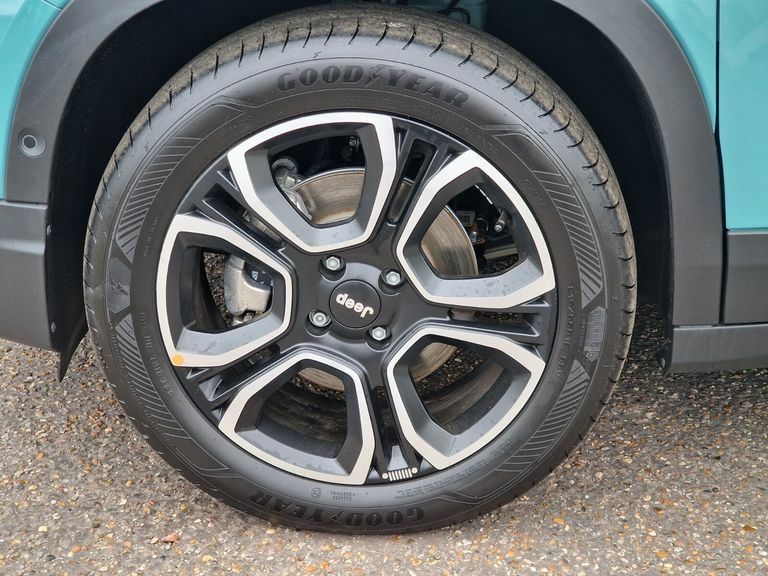 Jeep Avenger 115Kw Altitude 54Kwh KV24VEL #5