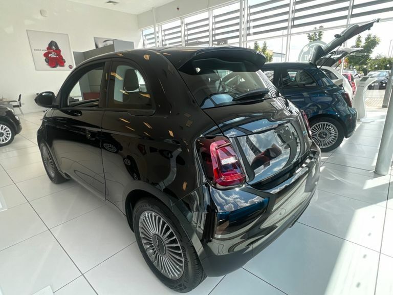 Fiat 500 87Kw 42Kwh Black #5