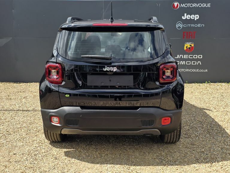 Jeep Renegade 1.5 E-hybrid Altitude Dct Black #2