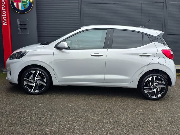 Hyundai I10 1.2 79 Premium Nav Grey #4