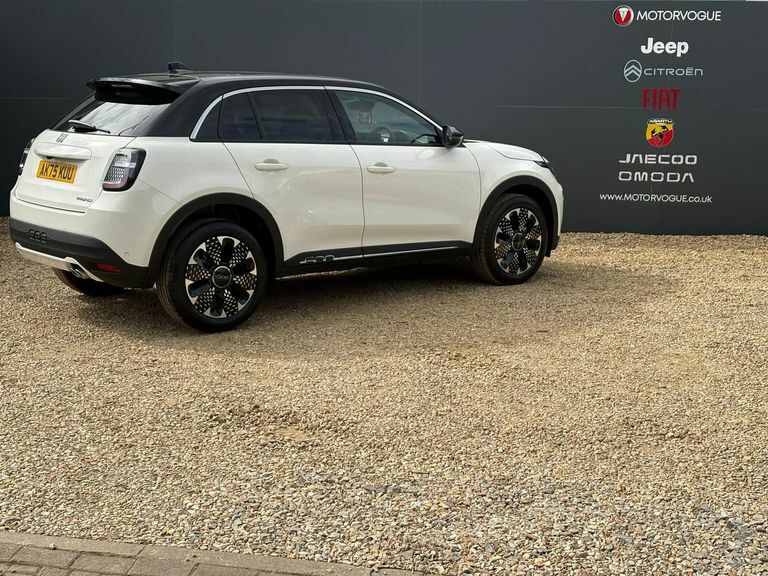 Fiat 600 1.2 Hybrid 48V 136 La Prima Edct-6 AK75KUU White #4
