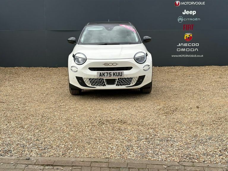 Fiat 600 1.2 Hybrid 48V 136 La Prima Edct-6 AK75KUU White #2