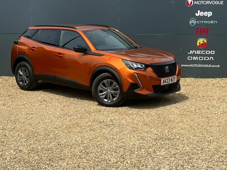 Peugeot 2008 1.2 Puretech Active Premium Orange