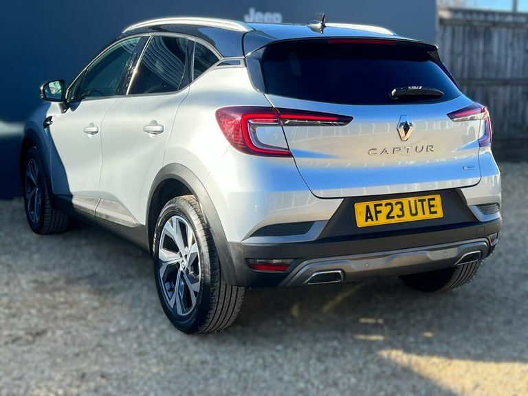 Renault Captur 1.3 Mild Hybrid 140 R.s. Line AF23UTE Grey #6