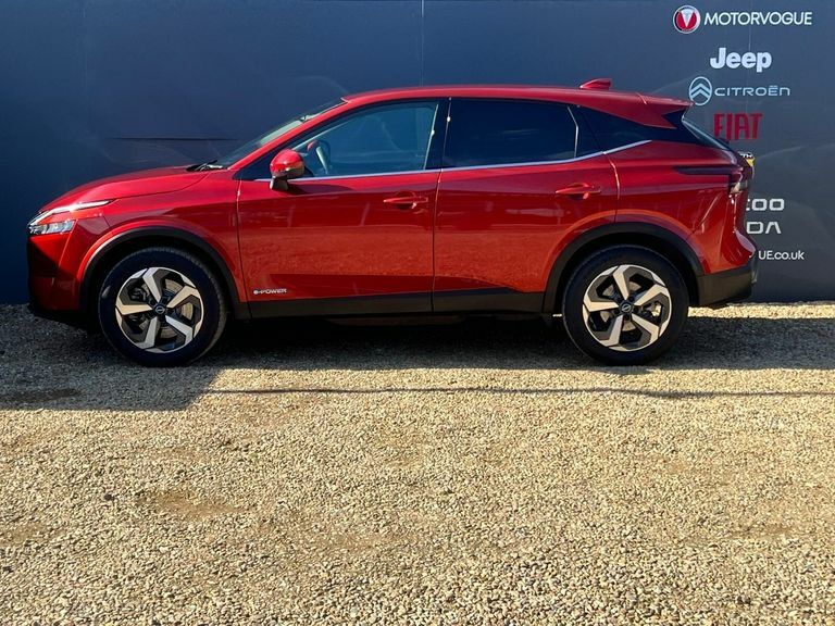 Nissan Qashqai 1.5 E-power N-connecta AJ73EUP Red #5