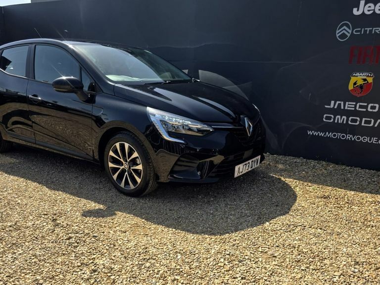 Renault Clio 1.6 E-tech Full Hybrid 145 Evolution Black