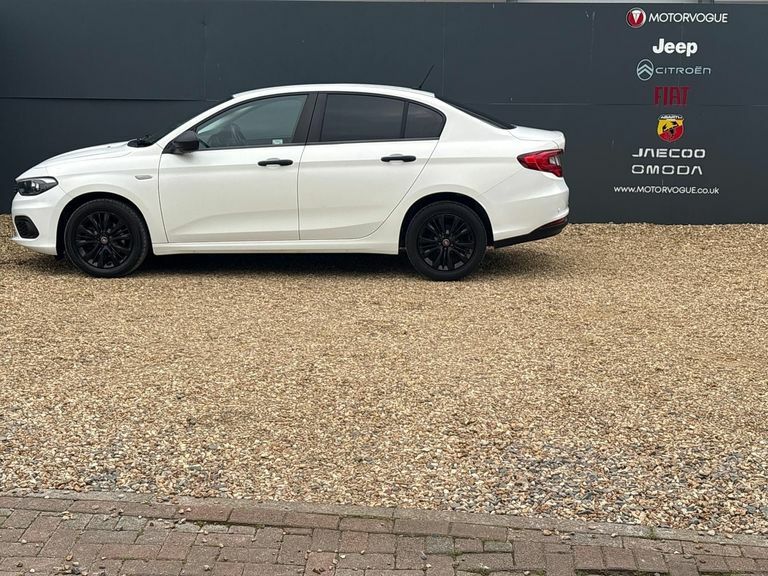 Fiat Tipo 1.4 Street White #4