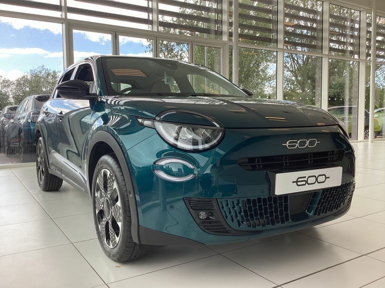 Fiat 600 1.2 Hybrid 48V Edct-6 KS75LJO Green #2