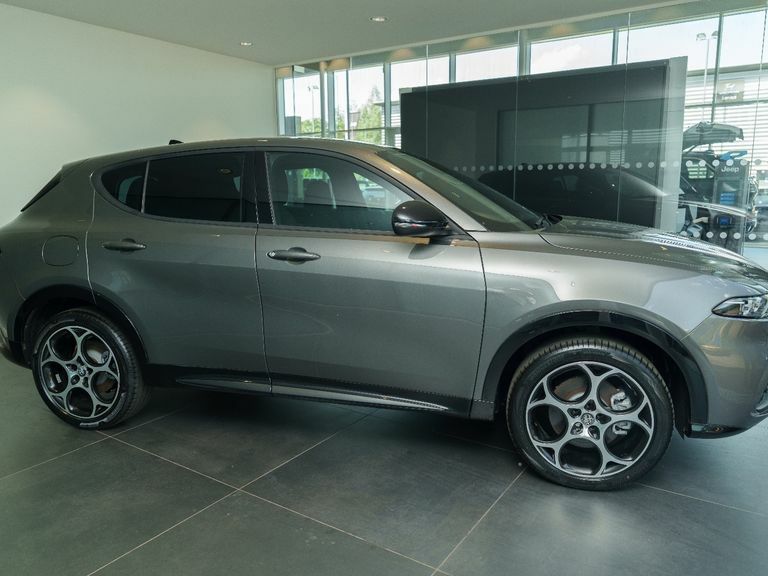 Alfa Romeo Tonale 1.3 Phev Sprint Grey #2