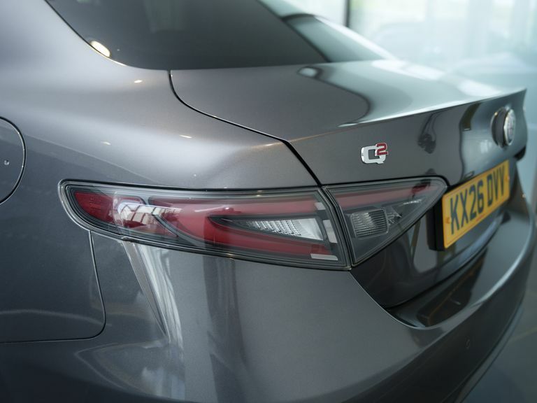 Alfa Romeo Giulia 2.0 Turbo Veloce KX26DVV Grey #6