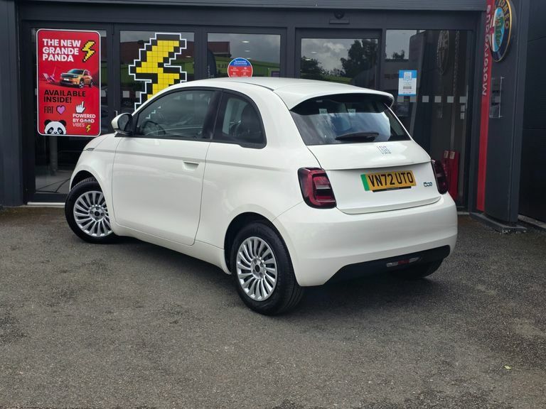 Fiat 500 70Kw Action 24Kwh VN72UTO White #5