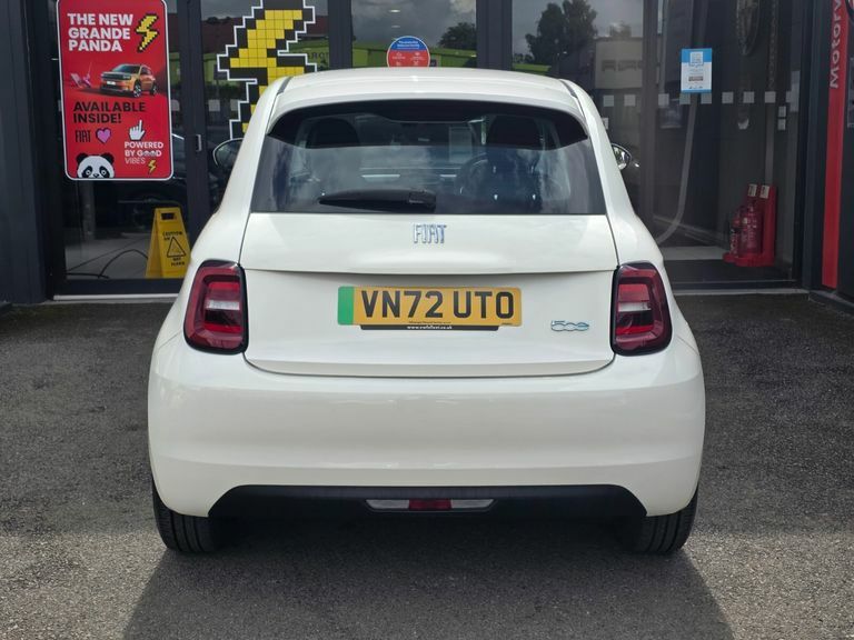 Fiat 500 70Kw Action 24Kwh VN72UTO White #6