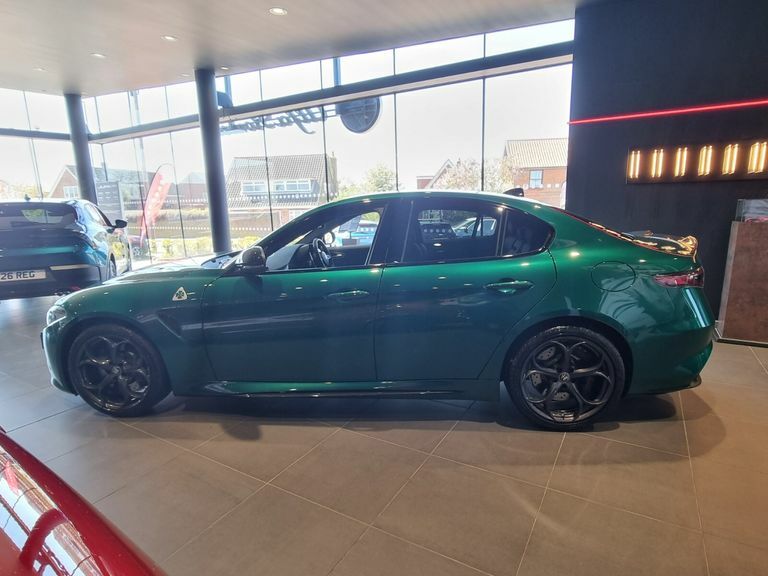 Alfa Romeo Giulia 2.9 V6 Biturbo Quadrifoglio Green #6
