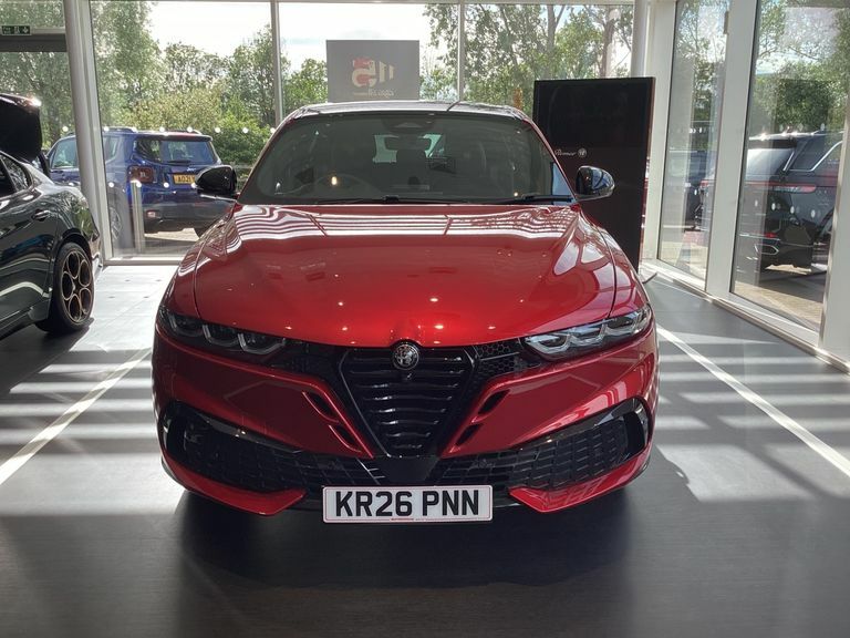 Alfa Romeo Tonale 1.5 Mhev Sport Speciale Red