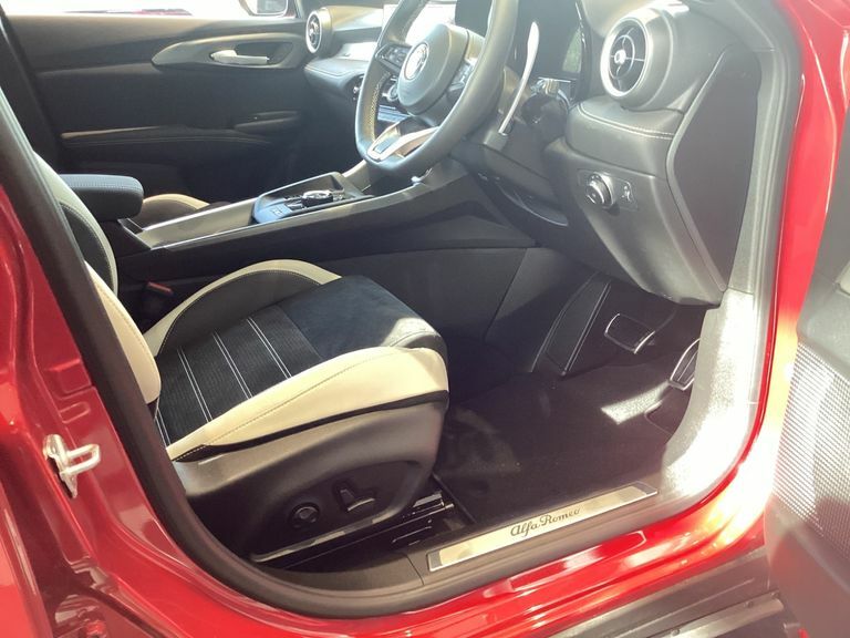 Alfa Romeo Tonale 1.3 Phev Veloce #27