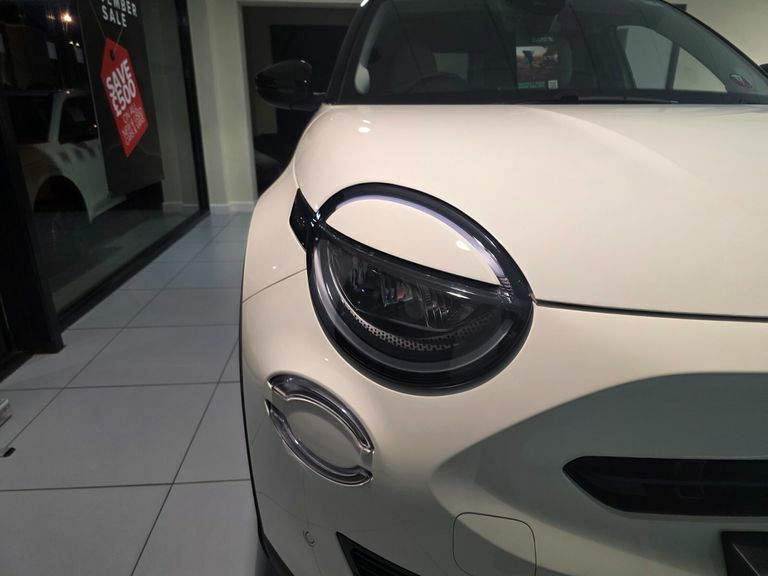 Fiat 600 1.2 Hybrid 48V La Prima Edct-6 Black #4