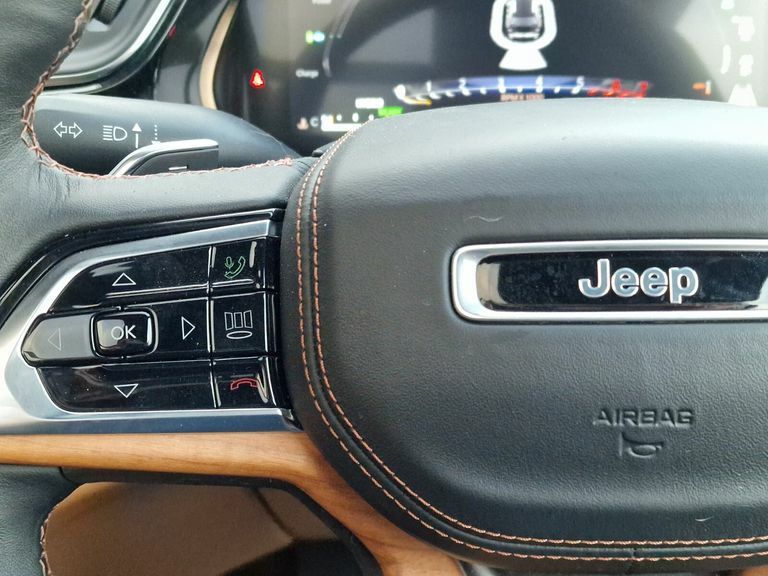 Jeep Grand Cherokee 2.0 Turbo 4Xe Phev Summit Reserve Red #55
