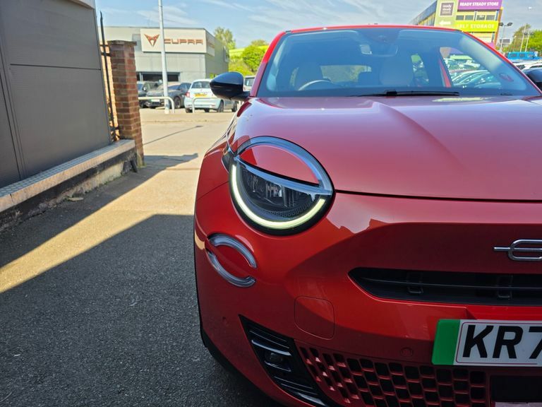 Fiat 600e 54Kwh Red Red #10