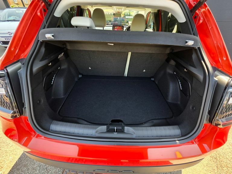 Fiat 600e 54Kwh Red Red #21