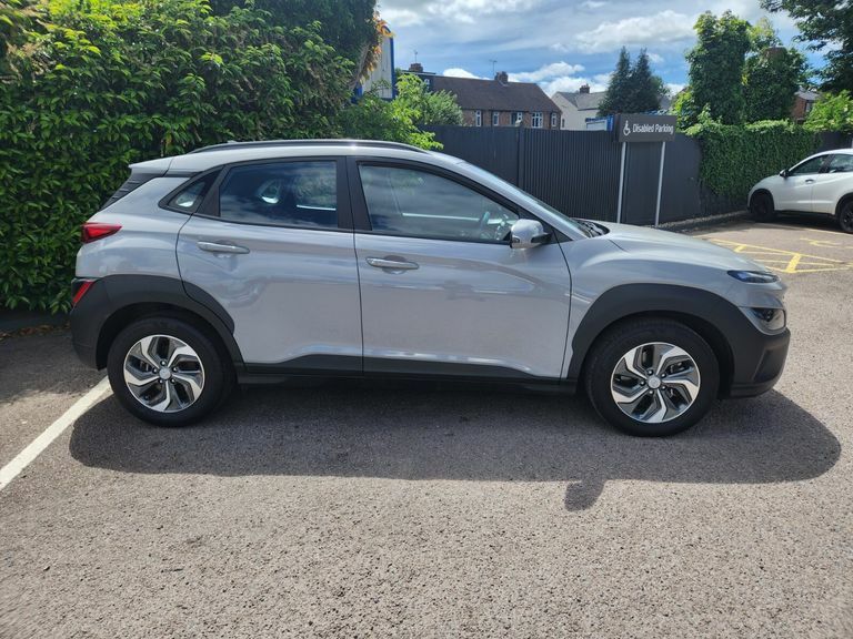 Hyundai Kona 1.6 Gdi Hybrid Se Connect Dct LP72TFE Grey #2