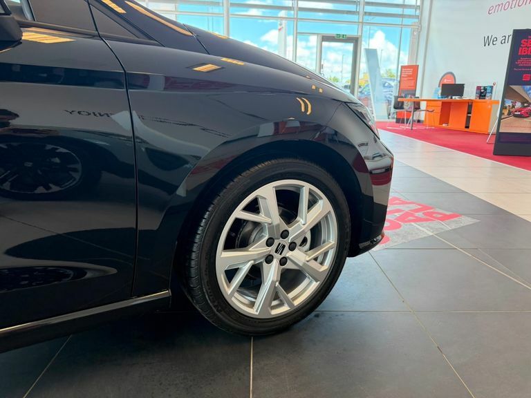 Seat Ibiza 1.0 Tsi 95 Fr First Edition KY26ESF Black #4