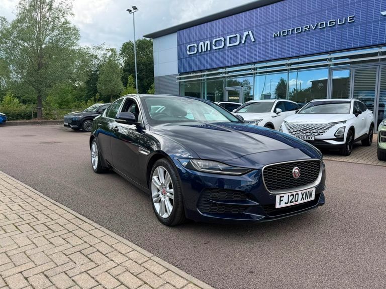 Jaguar XE 2.0D Se Blue