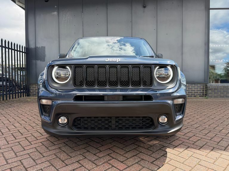 Jeep Renegade  Black #28