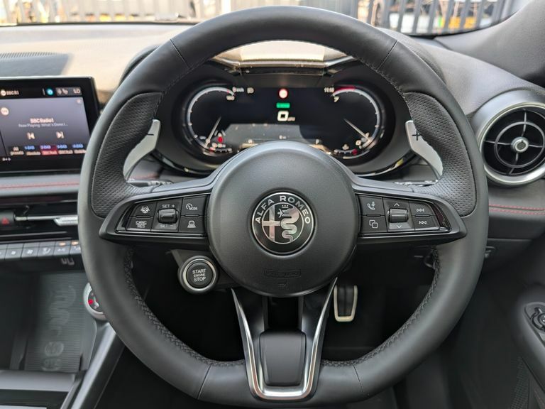 Alfa Romeo Tonale 2023 73 1.3  #24