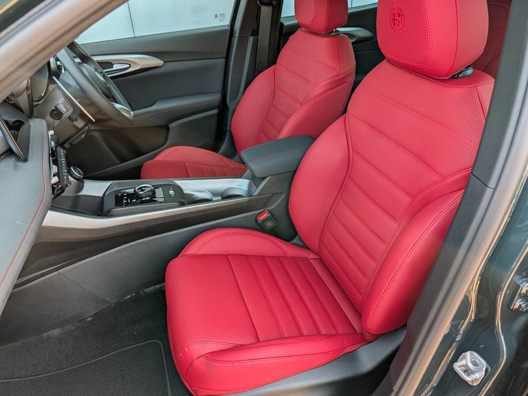 Alfa Romeo Tonale 2023 73 1.3  #16