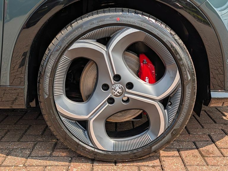 Alfa Romeo Tonale 2023 73 1.3  #12