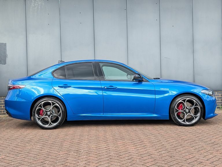 Alfa Romeo Giulia 2.0 Turbo Veloce Blue #5