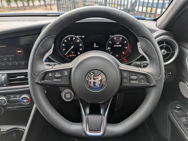 Alfa Romeo Giulia  Black #45