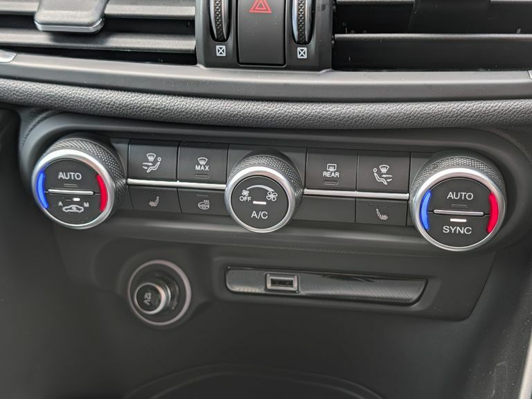 Alfa Romeo Giulia  Black #53