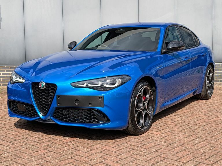 Alfa Romeo Giulia 2.0 Turbo Veloce Blue #2