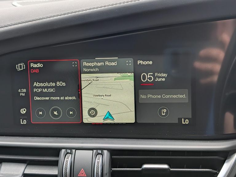 Alfa Romeo Giulia  Black #23