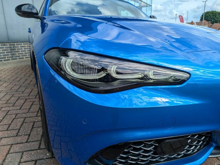Alfa Romeo Giulia  Black #39